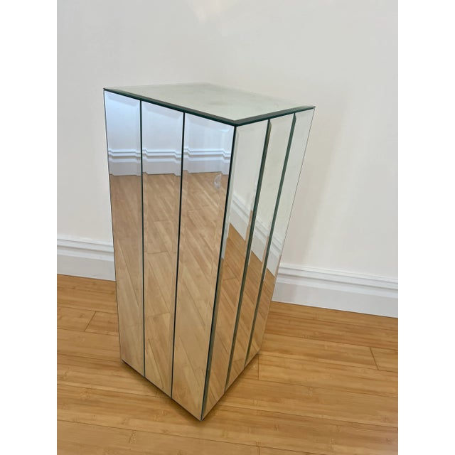 Mid-Century Modern 1980s Postmodern Beveled Mirror Pedestal in the Style of Ello For Sale - Image 3 of 9