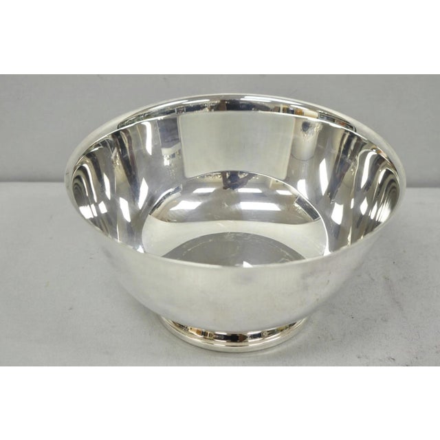 Mid-Century Modern Vintage Mid Century Modern Paul Revere Oneida Silver Plate 8" Round Serving Bowl For Sale - Image 3 of 9