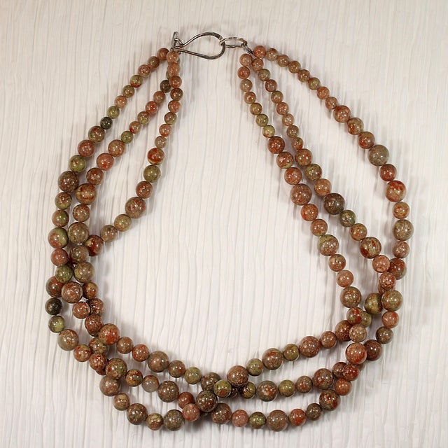 Ajd 19 Inch Mayflower Jasper 3 Stand Necklace For Sale In Raleigh - Image 6 of 6