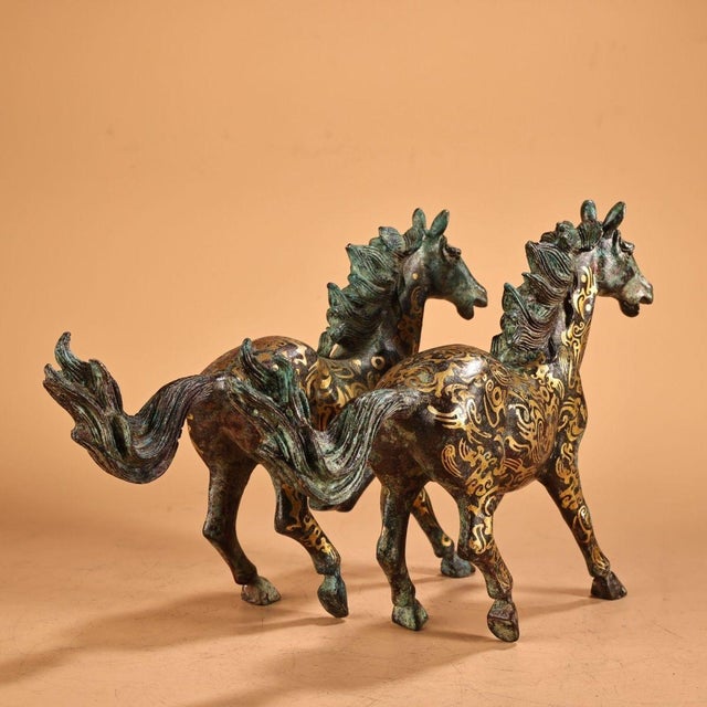 Pair of Vintage Bronze Galloping Horses – Gold Inlaid Horse Statues, 2.2 LBS For Sale In Los Angeles - Image 6 of 10