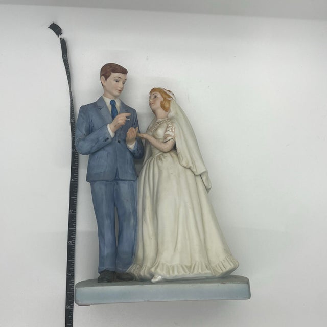 Norman Rockwell 'Bride and Groom' Figurine, 1981, the American Family Wedding For Sale In Miami - Image 6 of 10