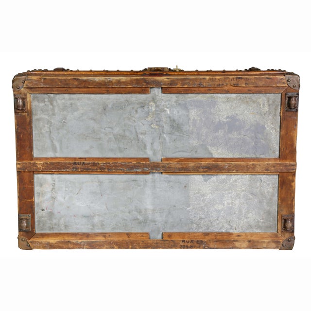 French Steamer Trunk by Aux Etats Unis For Sale - Image 10 of 12