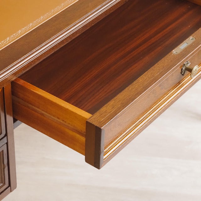 Louis XVI Style Desk in Mahogany with Leather To For Sale - Image 13 of 17