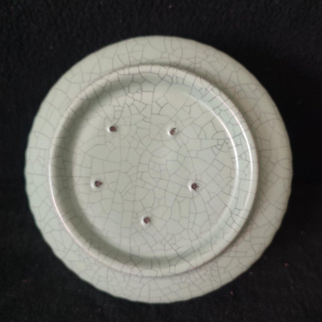 Early 20th Century Chinese Ceramic Censer,Guan Ware Crackle Glaze Celadon Porcelain Incense Burner Hand Carved Bird Statue For Sale - Image 5 of 9