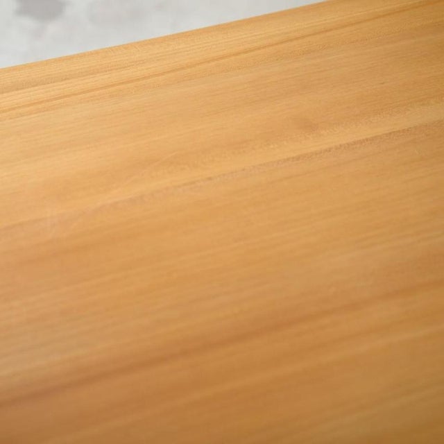 Vintage Coffee Table in Elm by Kaare Klint, 1970s For Sale - Image 6 of 9