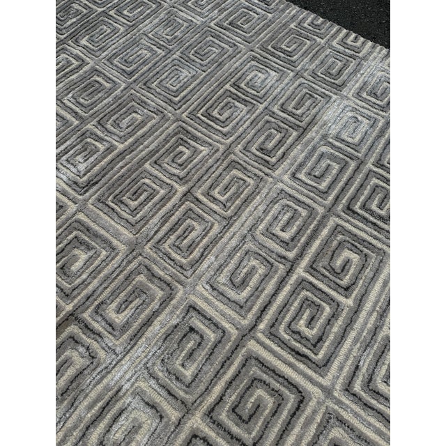 12ft 8in X 19ft 9in Decorator's Best Greek Key Merino Wool Area Rug For Sale - Image 16 of 17