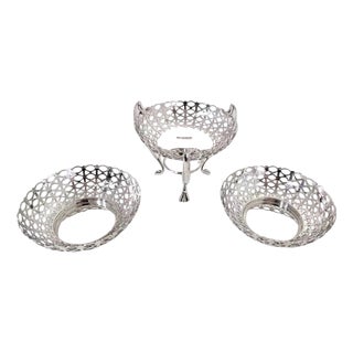 Antique Edwardian Sterling Silver Table Centre Dishes, 1906 For Sale