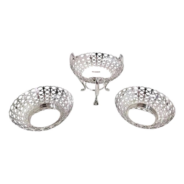 Antique Edwardian Sterling Silver Table Centre Dishes, 1906 For Sale
