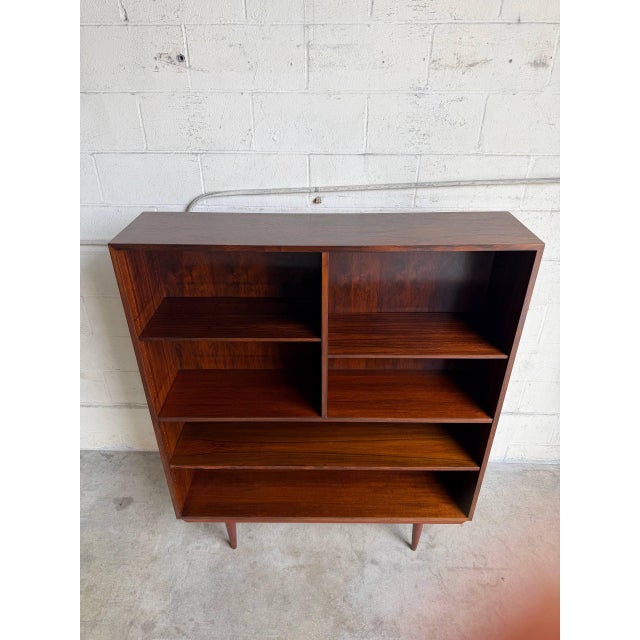 Mid-Century Modern Rosewood Display Bookcase Omann Jun Denmark 1960s For Sale - Image 3 of 10