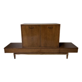 1950s American of Martinsville "Dania" Walnut Modular Bench and Cabinet Attachment by Merton Gershun For Sale
