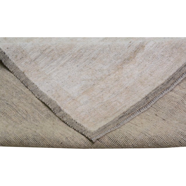 Traditional Oushak Hand Knotted Wool Rug, 9'5"x12' For Sale - Image 3 of 6