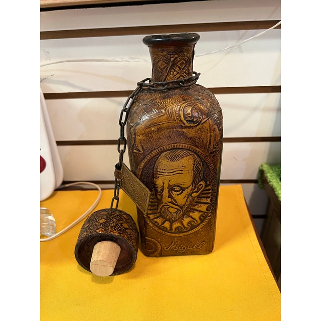 Mid 20th Century Mid 20th Century Leather Wrapped Glass Decanter With Embossed Don Quixote Figure by Miguel De Cervantes Poems For Sale - Image 5 of 10