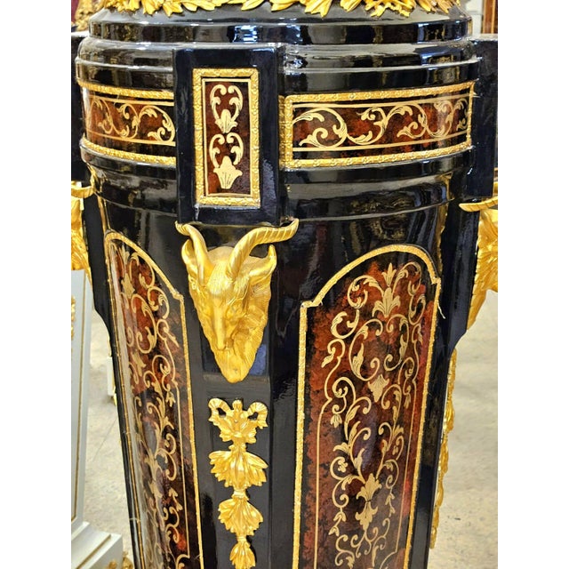 Black Wood Pedestal With Bronze Accents, Gold Leaf Details & Marble Top For Sale In Miami - Image 6 of 6