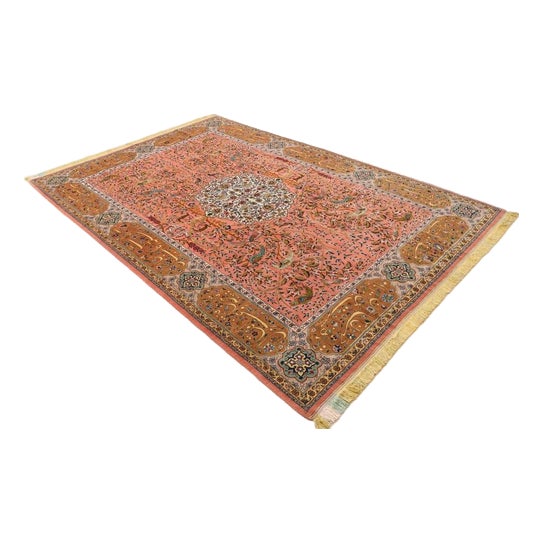 Middle Eastern Rug in Wool For Sale