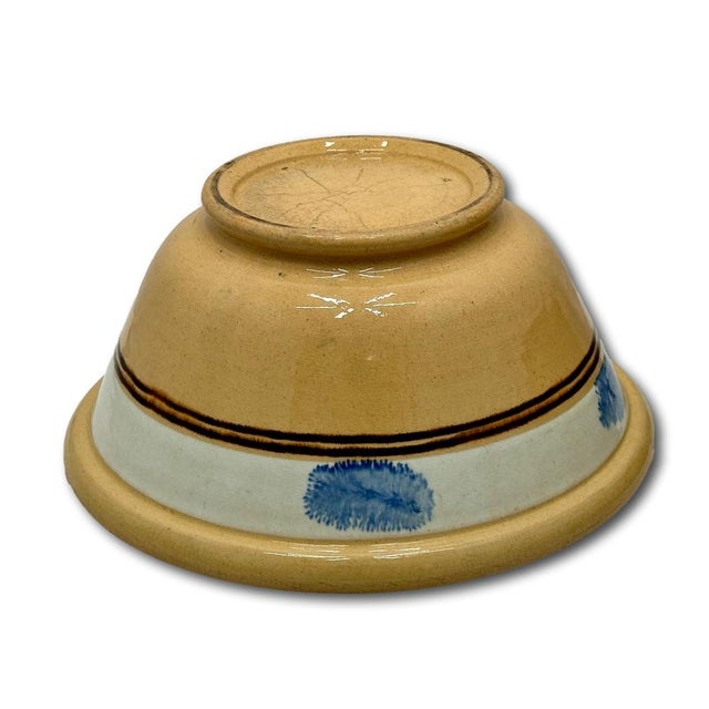 Nice Antique English Blue Seaweed Decorated & Banded Yellow Ware Kitchen Mixing Bowl - Circa Mid 19th Century For Sale - Image 13 of 18