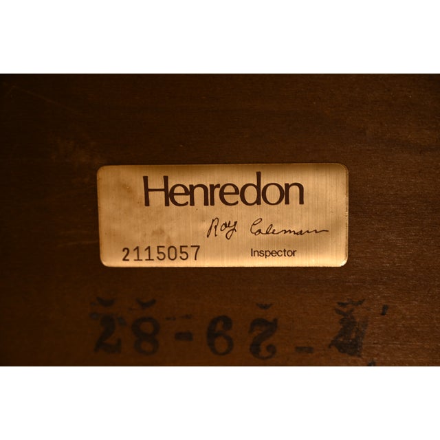 Henredon Hollywood Regency Chinoiserie Mahogany Hand-Painted Console Table With Bird Motif | Circa 1980s For Sale - Image 15 of 16