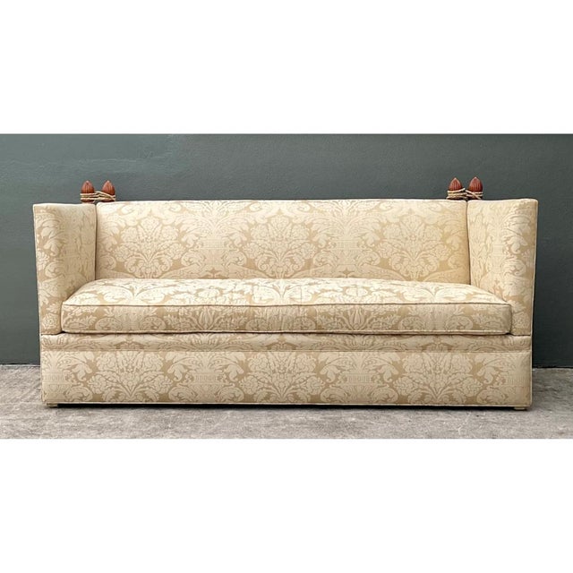 Designed by renowned maker Edward Ferrell, this exquisite Knole sofa blends timeless historical elegance with exceptional...