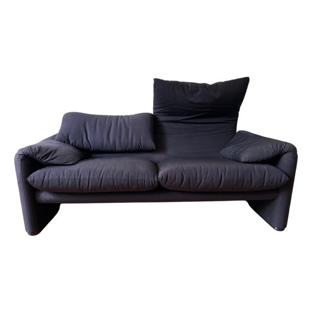 Vico Magistretti Navy / Black 2-Seater Loveseat Maralunga Sofa Cassina Italy 80s For Sale
