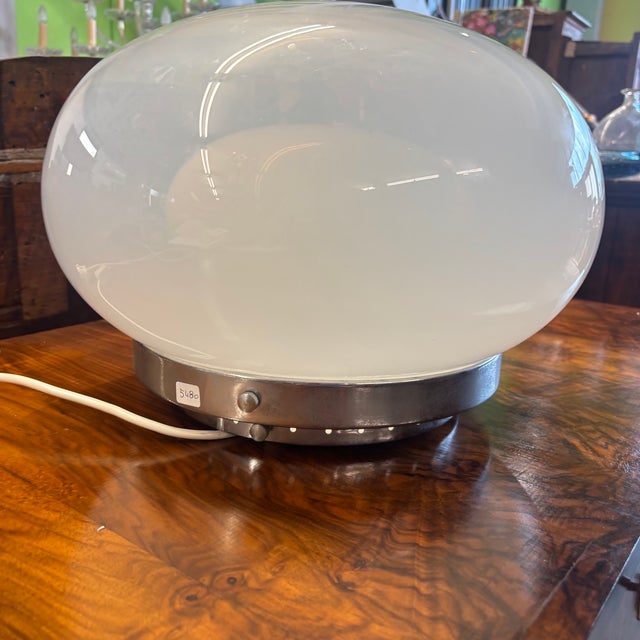 Beautiful Space Age Murano Mazzega table lamp from the 1960s. Measures: height 28 cm, diameter 40 cm Very good condition....