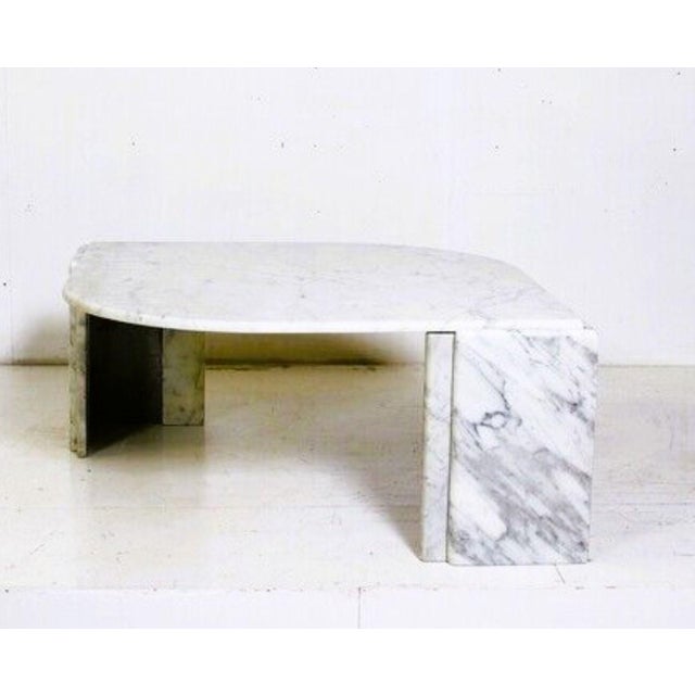 Italian Carrara Marble Teardrop-Shaped Coffee Table from Ligne Roset, 1980s For Sale - Image 13 of 14