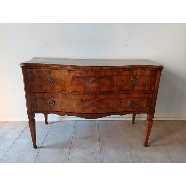 Louis XVI Chest of Drawers, Late 18th Century For Sale - Image 3 of 8