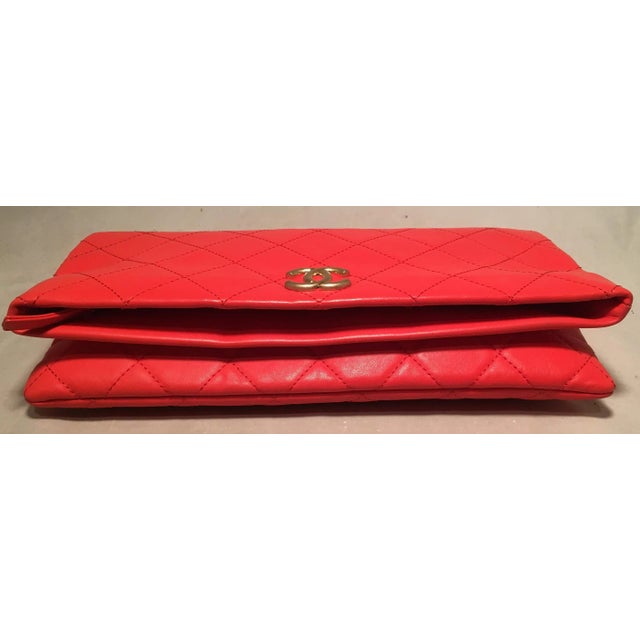Red Chanel Red Quilted Leather CC Fold Over Clutch For Sale - Image 8 of 12