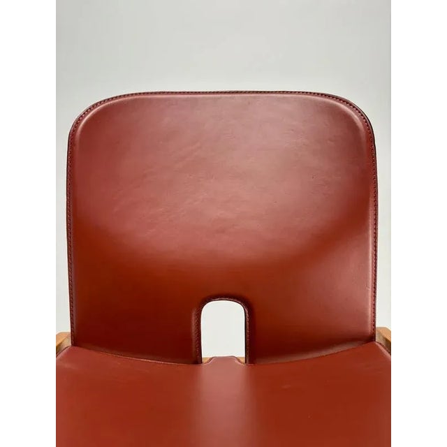 Wood Red Leather 121 Chairs attributed to Tobia Scarpa for Cassina, Italy, 1967, Set of 4 For Sale - Image 7 of 10