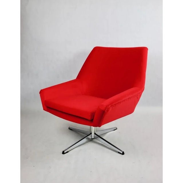Red Red Swivel Chair attributed to Veb Metallwaren Naumburg, 1980s For Sale - Image 8 of 10