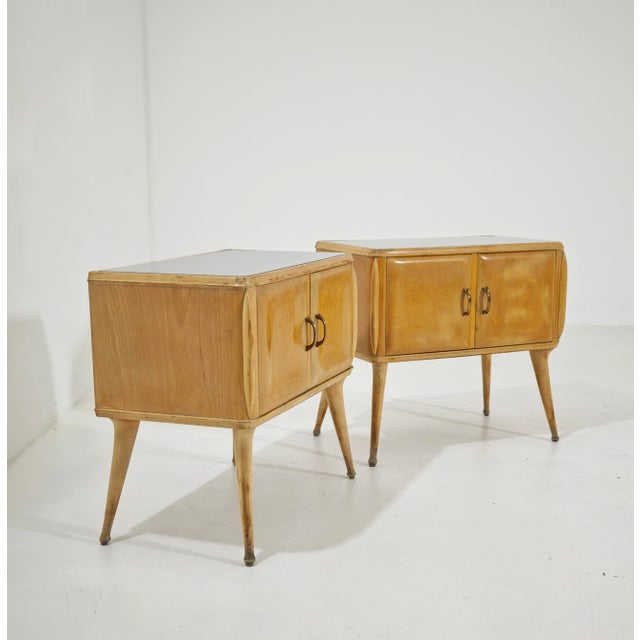 Mid-Century Modern Curved Light Wood Bedside Tables, Italy, 1950s, Set of 2 For Sale - Image 6 of 18