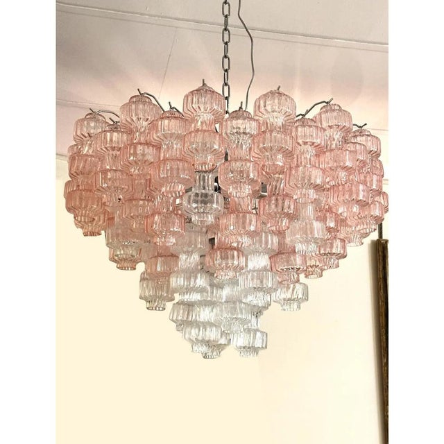 Romantic Venetian Pink Rigadin Manubri Murano Glass Chandelier by Simoeng For Sale - Image 7 of 10
