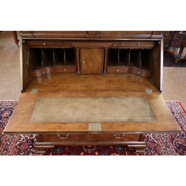 1990 Baker Furniture Stately Homes Mahogany Georgian Style Drop Secretary Desk For Sale - Image 12 of 18
