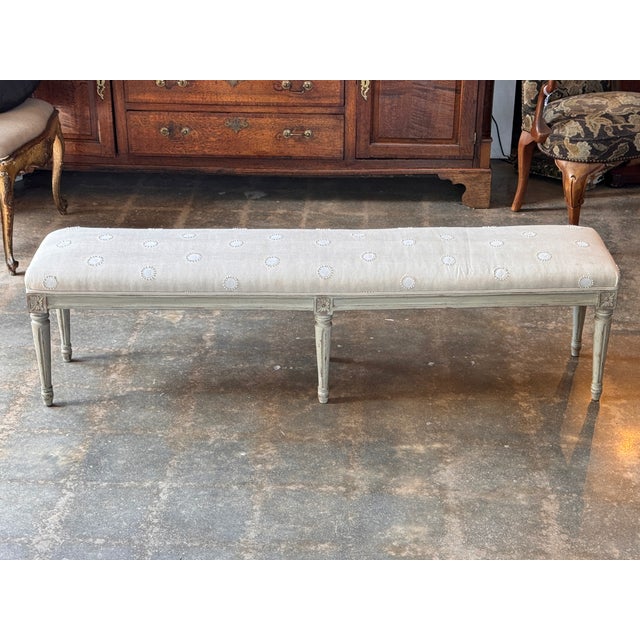 Mid 20th Century Louis XVI Painted Bench With Embroidered Linen Seat For Sale - Image 4 of 8