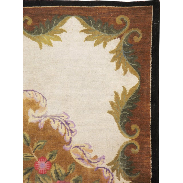 Galerie Shabab Collection Mid-20th Century European Continental Carpet For Sale - Image 4 of 11