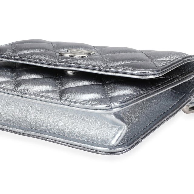 2020s Silver Metallic Quilted Lambskin Coco Punk Belt Bag For Sale - Image 5 of 7