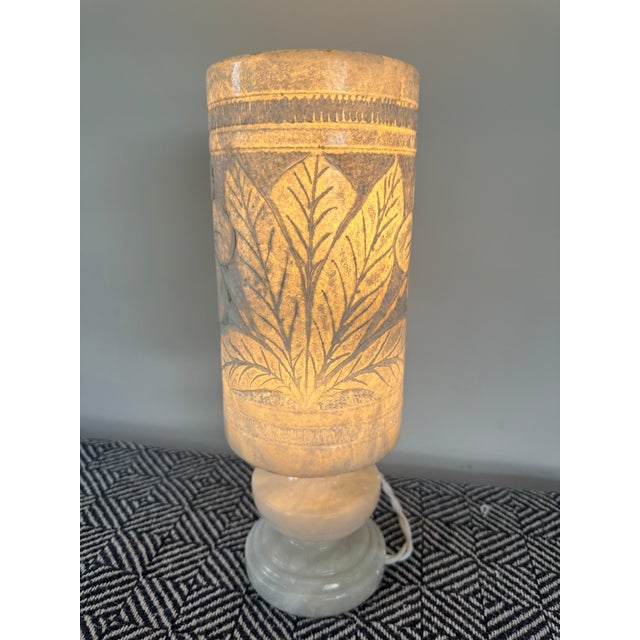 1940s Art Deco Hand Carved French Alabaster Table Lamp For Sale - Image 10 of 12