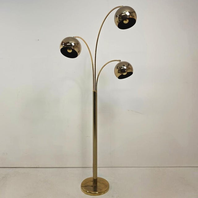 Guzzini Brass Arc Lamp by Goffredo Reggiani for Guzzini, 1960s For Sale - Image 4 of 7