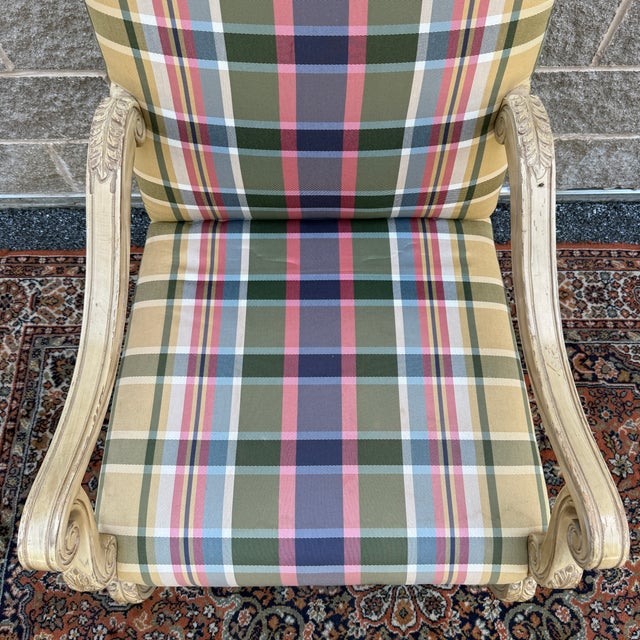 French Vintage Southwood Furniture French Neoclassical Lounge Chair in Distressed Beige With Carved Acanthus Leaves For Sale - Image 3 of 16