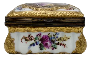 French Rococo Revival Porcelain and Gilt Bronze Mounted Box in the style of Sèvres, Mid-to-Late 19th Century