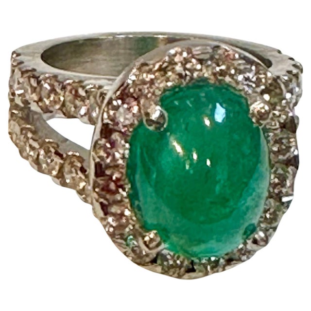 5 Carat Zambian Emerald Cabochon & Diamond Cocktail Ring 18 Karat White Gold For Sale - Image 17 of 18