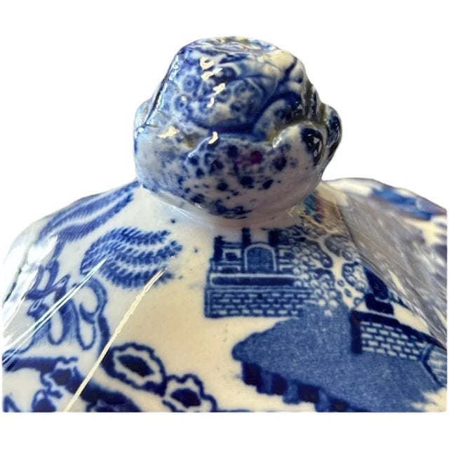 Vintage Baker & Co. “Blue Willow” Covered Casserole/Vegetable Bowl With