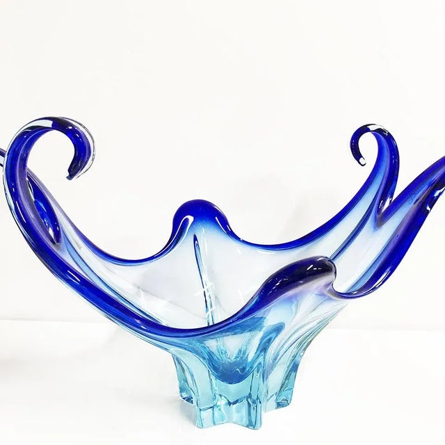 Vintage Blue Murano Glass Vase, 1960s For Sale - Image 4 of 5