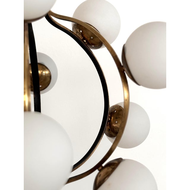 1950s Mid-Century Italian Brass and Opaline Glass Chandelier from Stilnovo, 1950s For Sale - Image 5 of 18