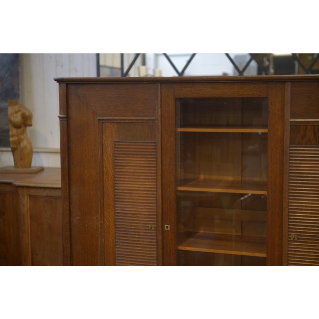 Brutalist Oak Display Cabinet by Charles Dudouyt, 1940s For Sale - Image 14 of 15