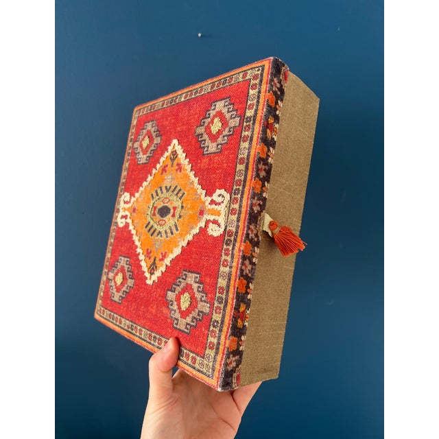 1970s Vintage Turkish Kilim Rug Upholstery Box For Sale - Image 10 of 12
