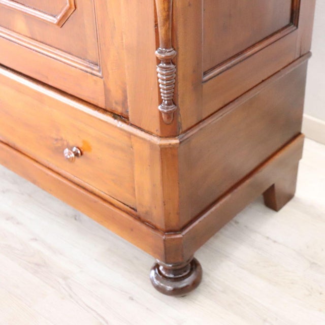 Antique Wardrobe in Walnut, 1800s For Sale - Image 9 of 18