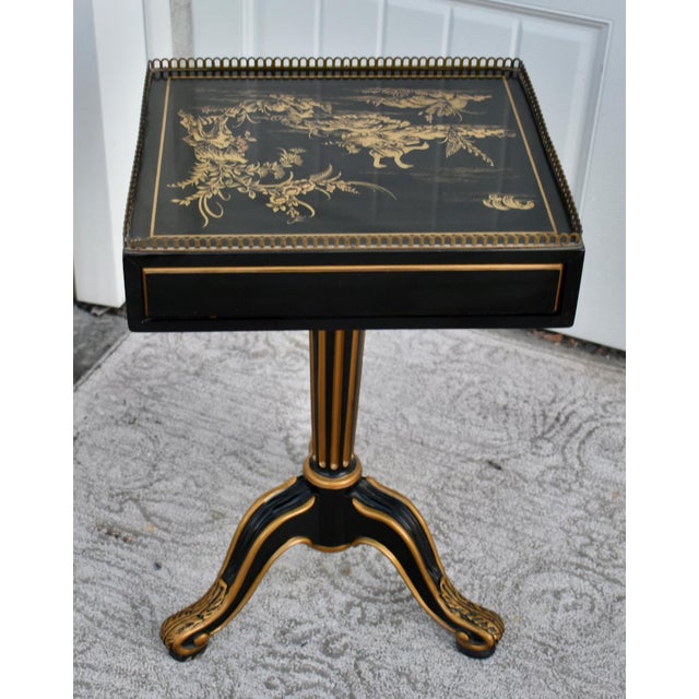 Chinoiserie Vintage Drexel Heritage Petite Chinoiserie Painted Accent Table W/Brass Gallery For Sale - Image 3 of 14
