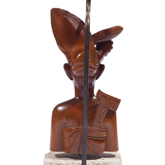 Pair of Balinese Carved Klungkung Wood Bust Lamps, 1920-40 For Sale - Image 13 of 13
