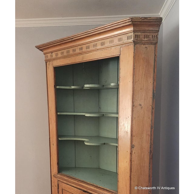 Antique Mid 19th Century Painted & Washed American Pine Primitive Corner Cabinet Cupboard, C1850 For Sale - Image 11 of 18