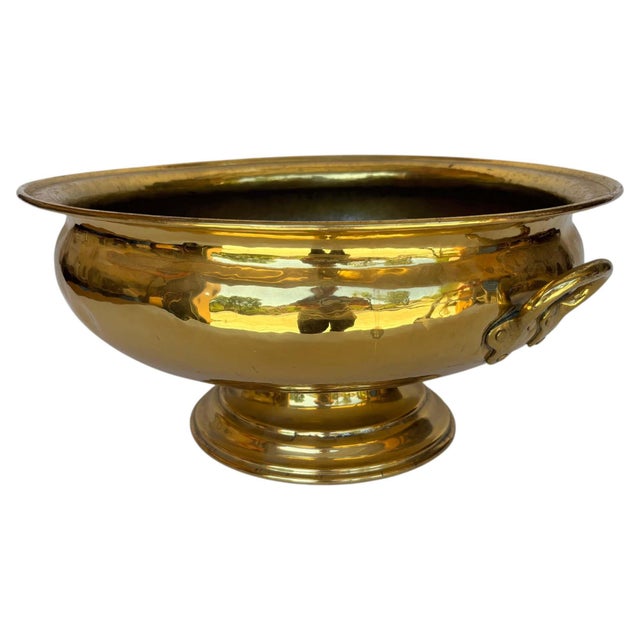 Metal Early 20th Century Arts and Crafts Footed Brass Bowl with Ring Handles 1920s For Sale - Image 7 of 17