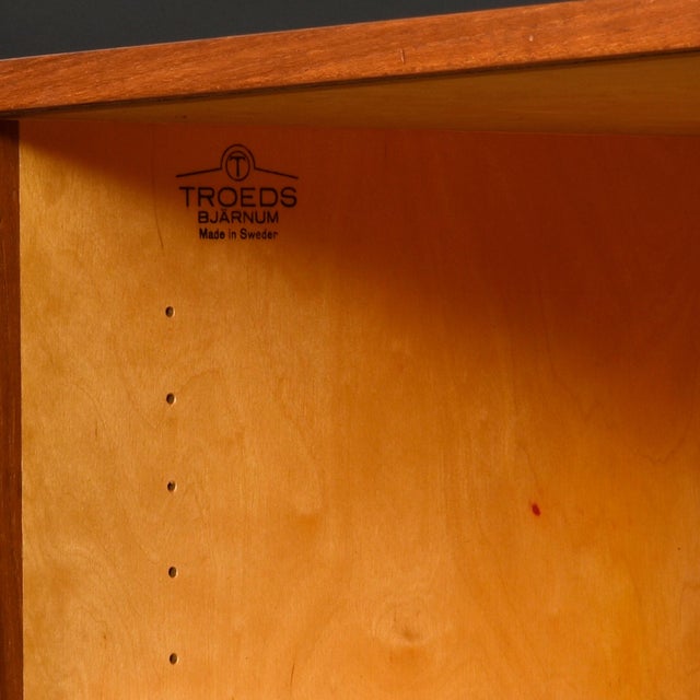 Teak Credenza by Nils Jonsson for Troeds Bjärnum Sweden 1960s For Sale - Image 9 of 12